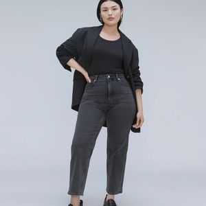 The Curvy Way-High® Jean in Washed Black